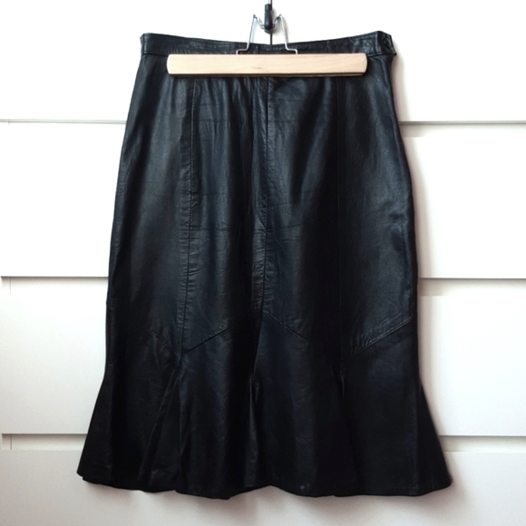 VINTAGE Leather Midi Skirt - Picture 2 of 12